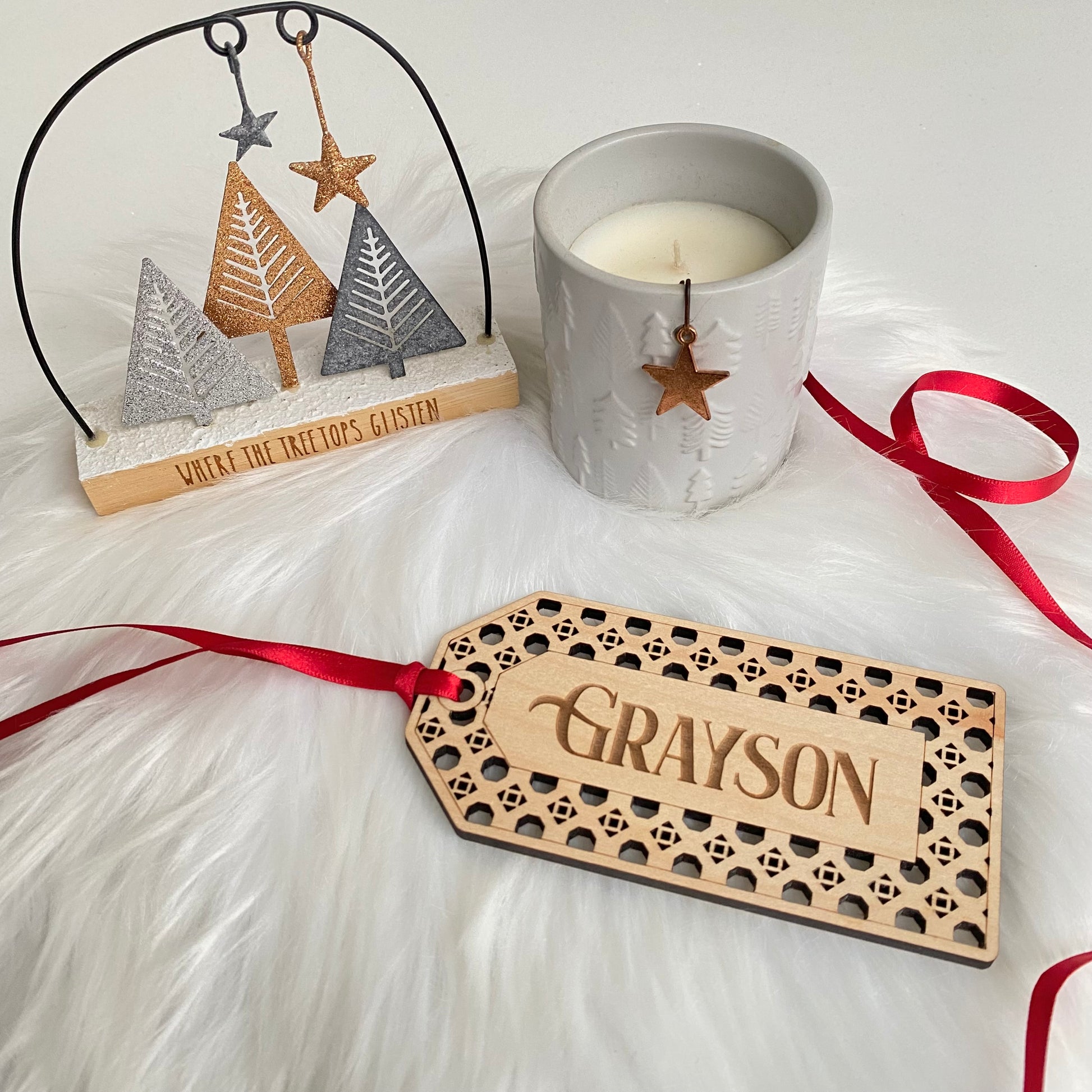 Personalised wooden gift tag